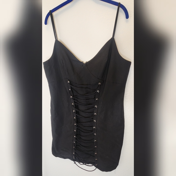 HAUTE FOX Black Lace-Up Mini Dress Plus Size - Picture 6 of 12